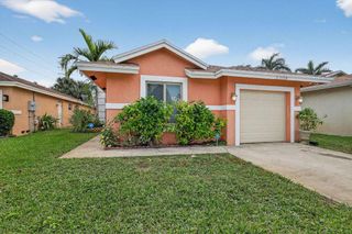 2208 Evans Street, Hollywood, FL 33020