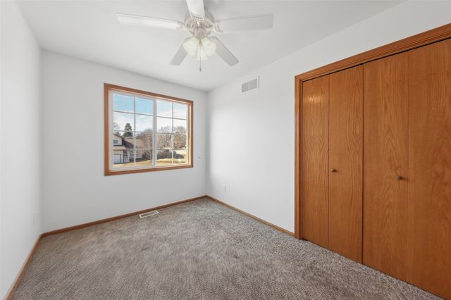 2907 E 43rd Street, Des Moines, IA 50317