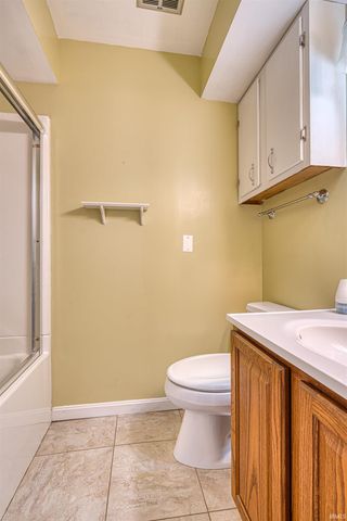 6709 W Schmitt Lane, Evansville, IN 47720