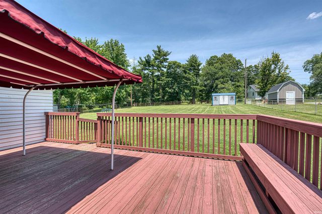 6709 W Schmitt Lane, Evansville, IN 47720