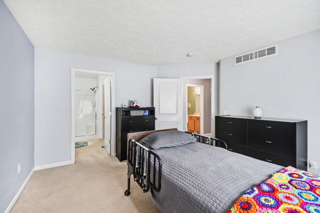 1186 La Paloma Drive SW 32, Wyoming, MI 49509
