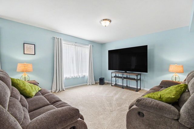1186 La Paloma Drive SW 32, Wyoming, MI 49509