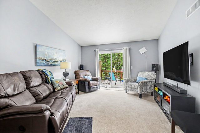 1186 La Paloma Drive SW 32, Wyoming, MI 49509