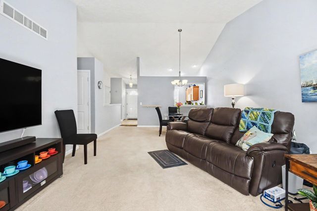 1186 La Paloma Drive SW 32, Wyoming, MI 49509