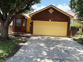 1311 Hazelbury, San Antonio, TX 78253