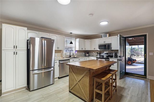 315 Laurel Road, Carrollton, GA 30117