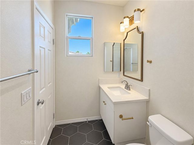 82 Preston, Buena Park, CA 90621