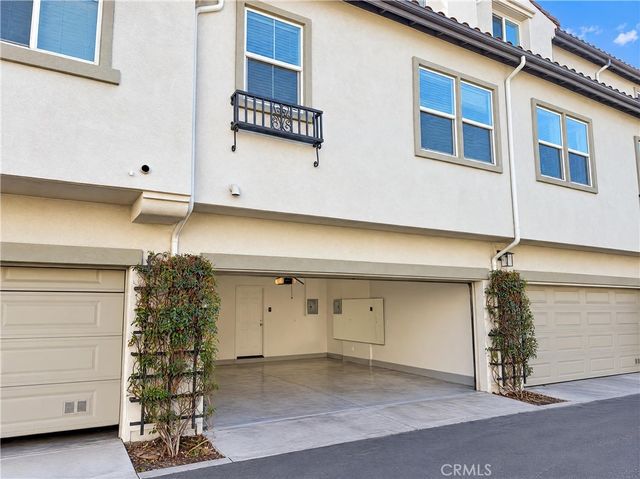 82 Preston, Buena Park, CA 90621