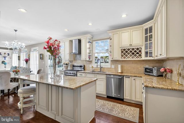 2013 SULLIVAN LN, Silver Spring, MD 20906