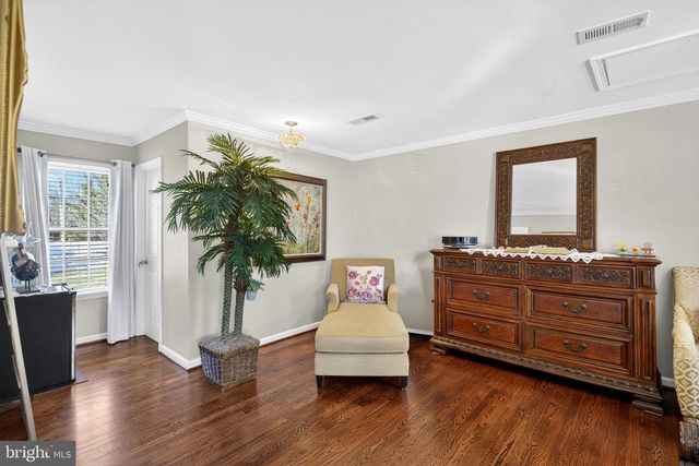 2013 SULLIVAN LN, Silver Spring, MD 20906