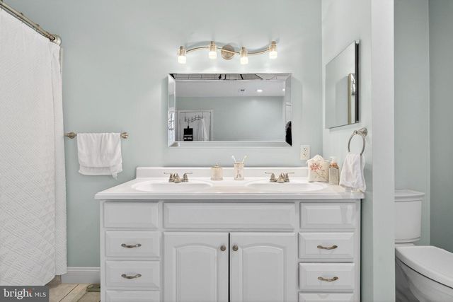 2013 SULLIVAN LN, Silver Spring, MD 20906