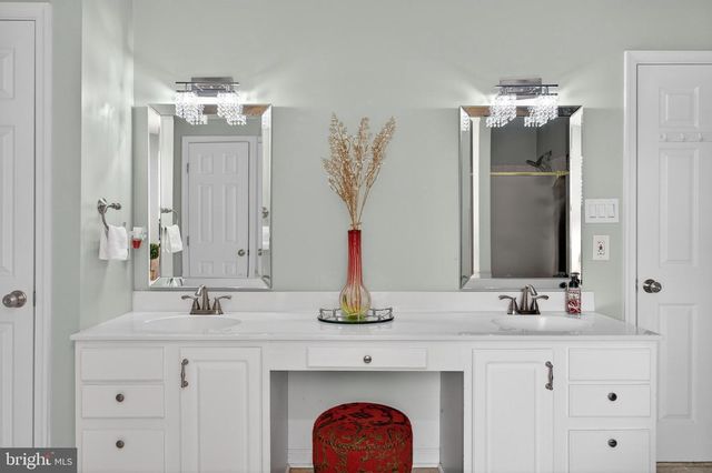 2013 SULLIVAN LN, Silver Spring, MD 20906