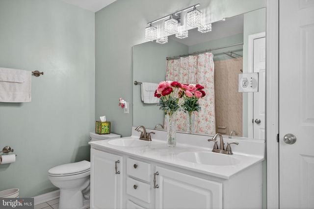 2013 SULLIVAN LN, Silver Spring, MD 20906