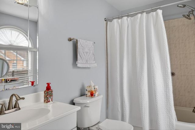 2013 SULLIVAN LN, Silver Spring, MD 20906