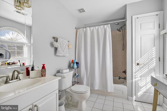 2013 SULLIVAN LN, Silver Spring, MD 20906