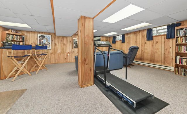 3290 N 44th STREET, Milwaukee, WI 53216