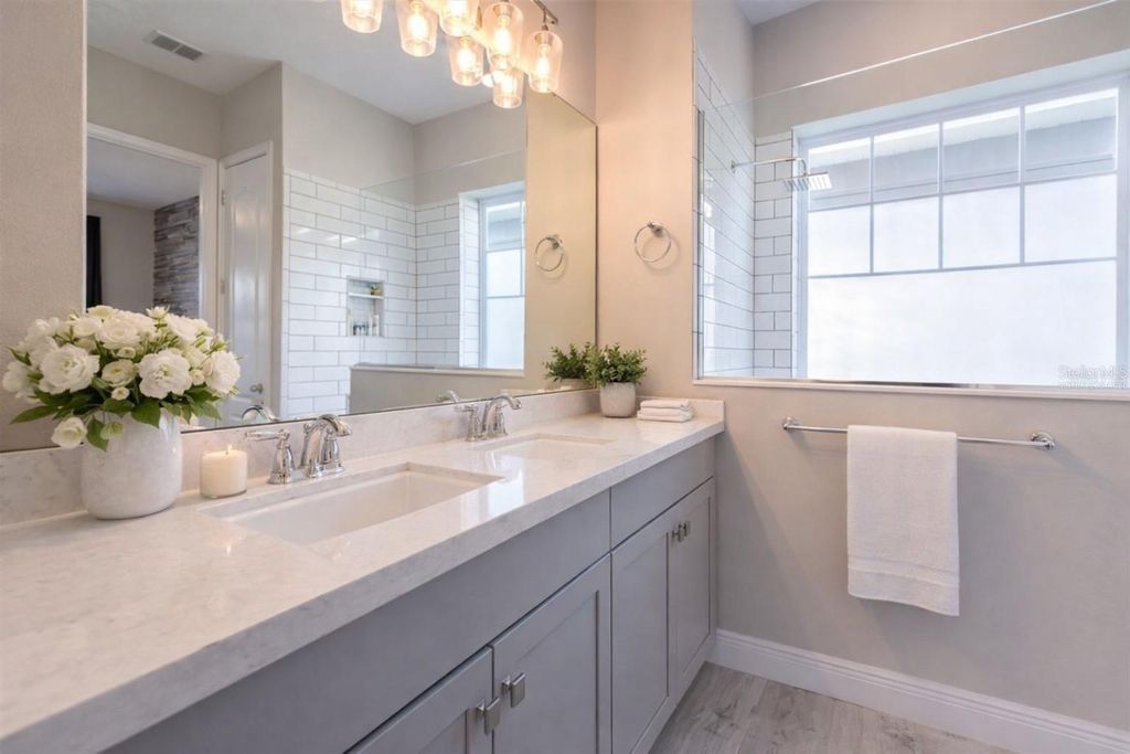 Image 7 of property listing at 9056 YONATH STREET, Orlando, FL 32827