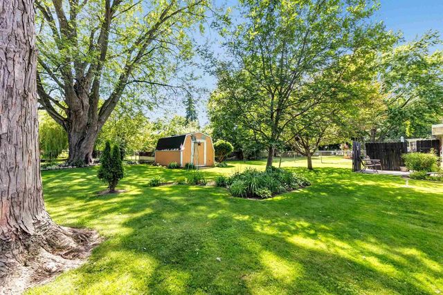 833 SPRUCE STREET, De Pere, WI 54115