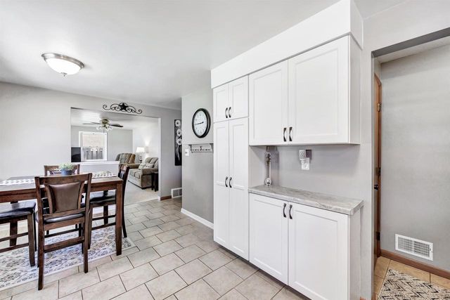 833 SPRUCE STREET, De Pere, WI 54115