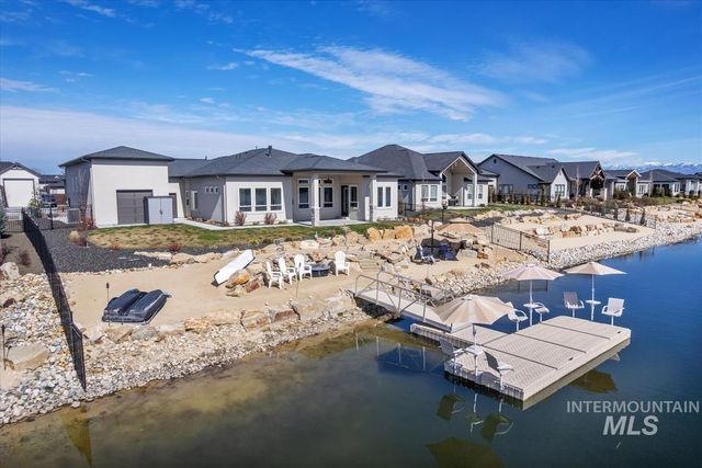 10651 W Otter Rock Dr, Star, ID 83669