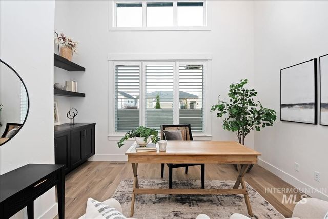 10651 W Otter Rock Dr, Star, ID 83669