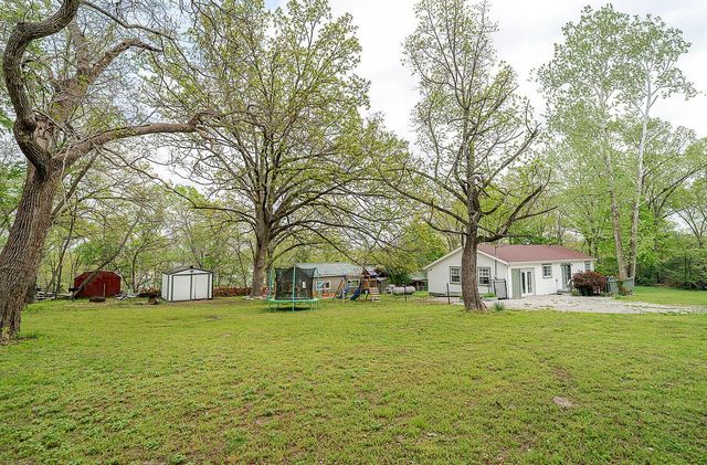 1007 Fish N Fun Drive, Shell Knob, MO 65747