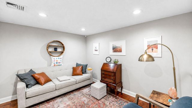 136 2ND AVE #, Collegeville, PA 19426