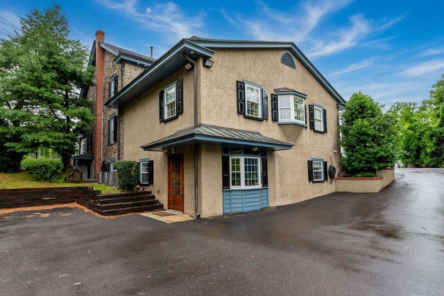 136 2ND AVE #, Collegeville, PA 19426