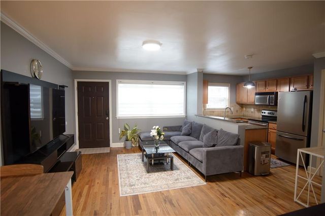 48 Peachtree NE Avenue 217, Atlanta, GA 30305