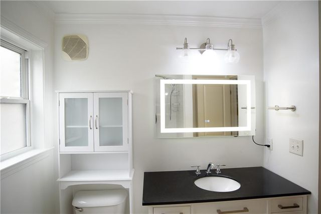 48 Peachtree NE Avenue 217, Atlanta, GA 30305