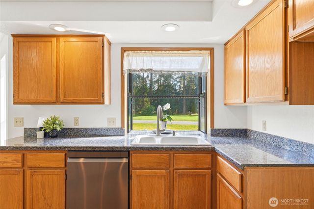 22532 87th Avenue SE, Woodinville, WA 98077