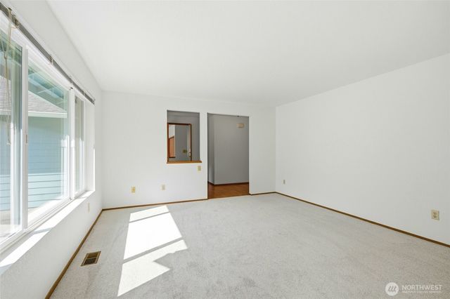 22532 87th Avenue SE, Woodinville, WA 98077