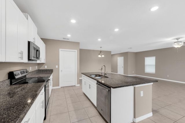 16630 KINGMAN REEF STREET, Wimauma, FL 33598