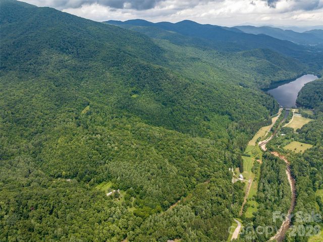 00 Lake Logan Road, Canton, NC 28716