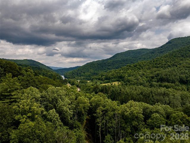 00 Lake Logan Road, Canton, NC 28716