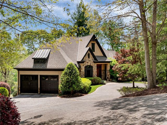 220 Long Cove Court, Sunset, SC 29685