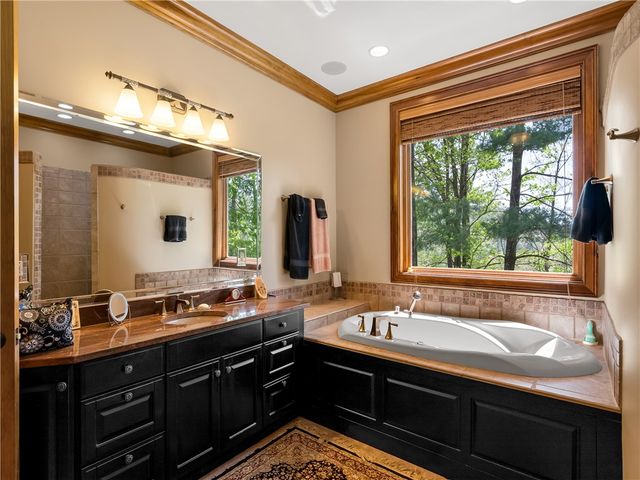 220 Long Cove Court, Sunset, SC 29685