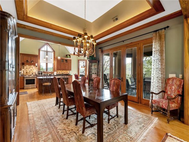 220 Long Cove Court, Sunset, SC 29685