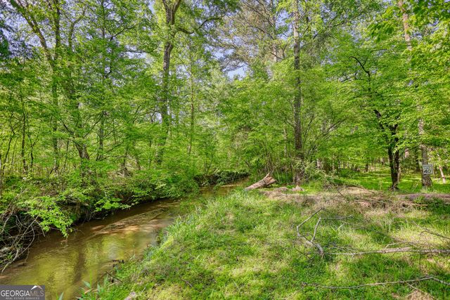 393 Edwards Road, Oxford, GA 30054