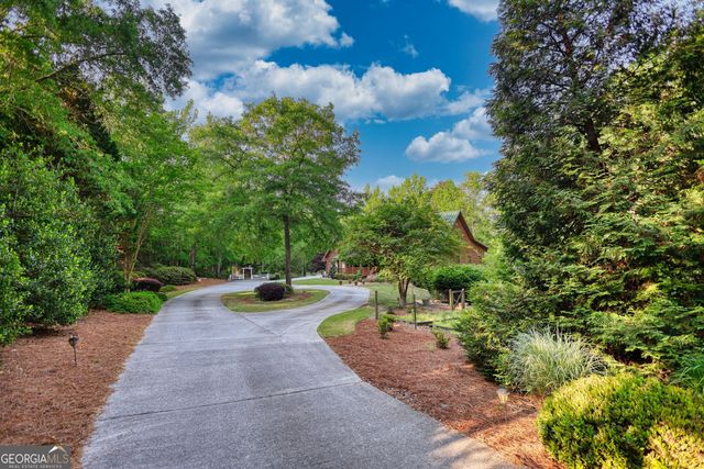 393 Edwards Road, Oxford, GA 30054
