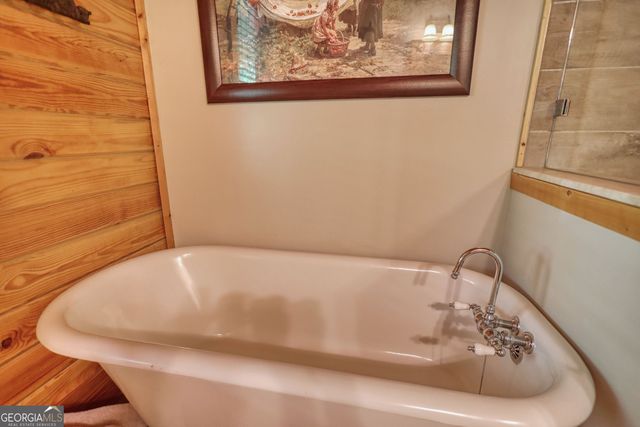 393 Edwards Road, Oxford, GA 30054