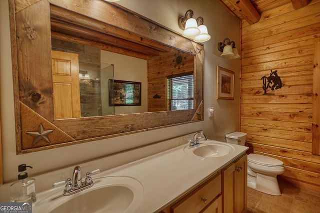 393 Edwards Road, Oxford, GA 30054