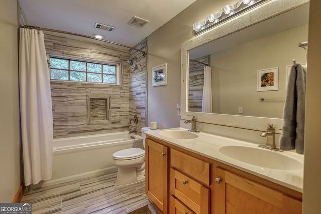 393 Edwards Road, Oxford, GA 30054