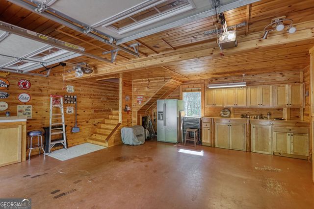 393 Edwards Road, Oxford, GA 30054
