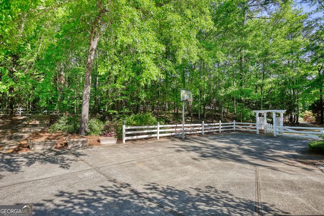 393 Edwards Road, Oxford, GA 30054