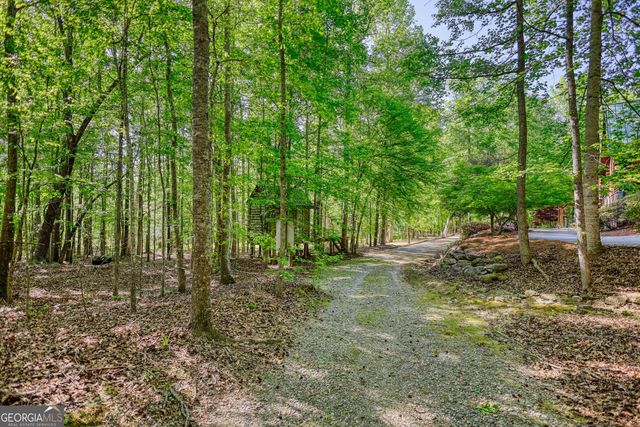393 Edwards Road, Oxford, GA 30054