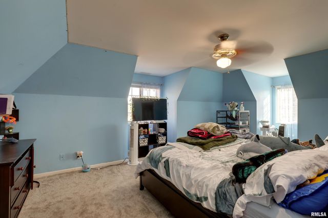 4003 MARIAN Drive, Quincy, IL 62305