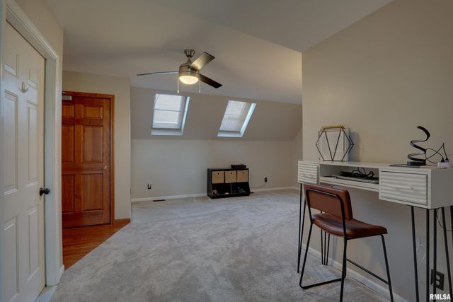 4003 MARIAN Drive, Quincy, IL 62305