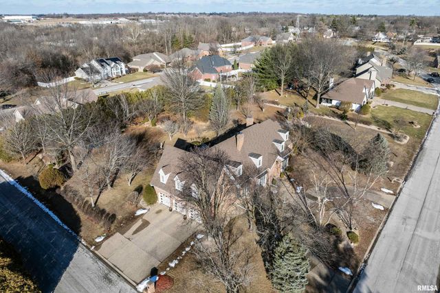 4003 MARIAN Drive, Quincy, IL 62305