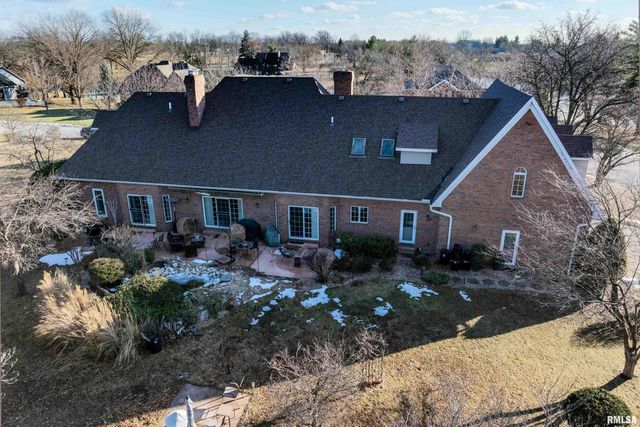 4003 MARIAN Drive, Quincy, IL 62305